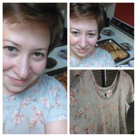 CRUSH by abc family Crossover Split Back Top - Picture 4 of 14